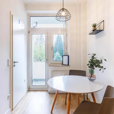Apartment Glueck Auf Hufelandstrasse Essen