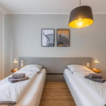 아파트 Glueck Auf Hufelandstrasse