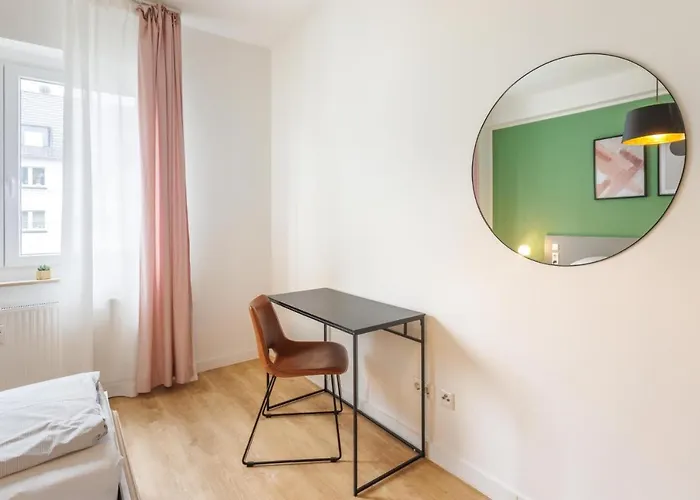 Glueck Auf Hufelandstrasse * Essen