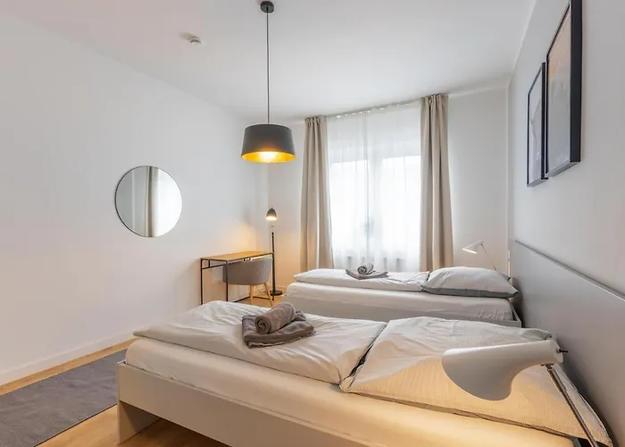 Glueck Auf Hufelandstrasse *