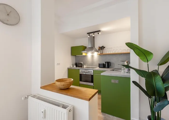 Glueck Auf Hufelandstrasse