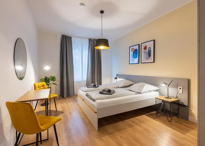 Glueck Auf Hufelandstrasse * Essen