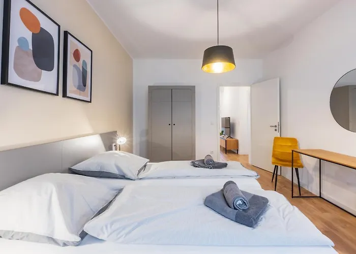 Glueck Auf Hufelandstrasse إسن